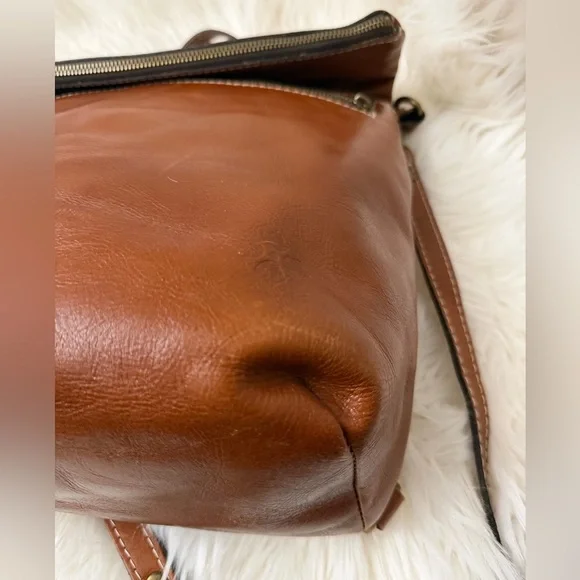 Patricia Nash Tan Leather Men's Backpack - Picture 9 of 11